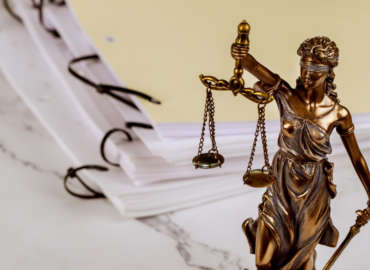Refuzul Curții Constituționale a României de a accepta medierea obligatorie în analiza Curții de Justiție a Uniunii Europene. Cauza C-658/23, Investcapital